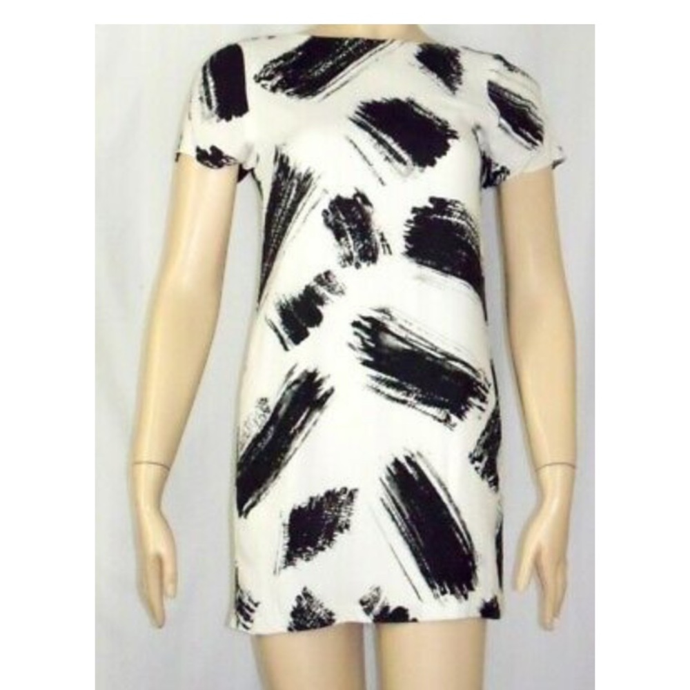 ALICE + OLIVIA Dress Black White sheath
